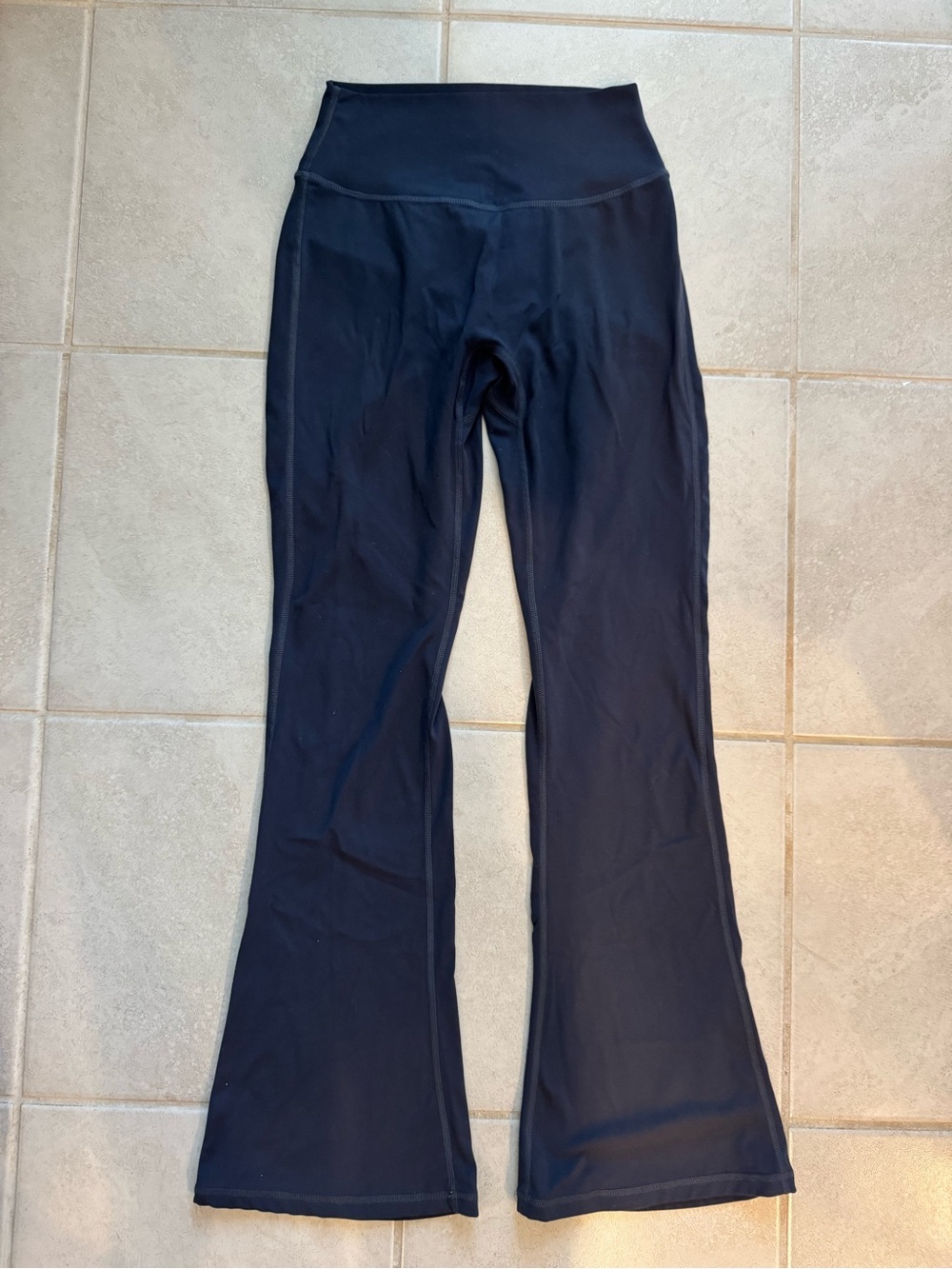 Amazon Women's Navy Blue Flare Leggings SHORT Small